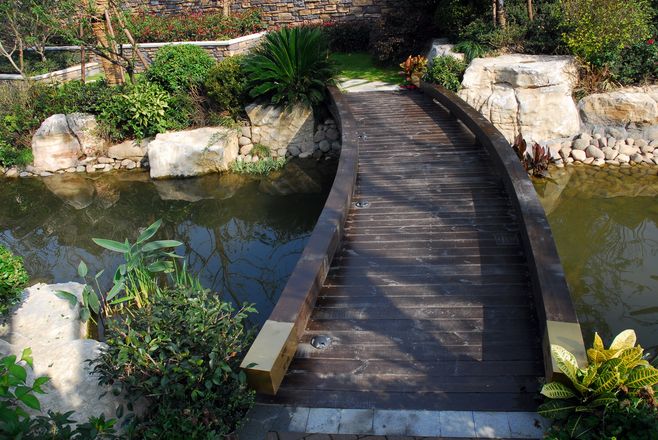 上海景瑞望府 新古典 住宅 別墅 木橋 景觀亭 景觀設計(SED新西林景觀國際,受邀加入ASLA協(xié)會,擁有風景園林工程設計專項甲級,業(yè)務范圍:住宅及社區(qū)設計、酒店及度假設計、養(yǎng)老地產(chǎn)及產(chǎn)業(yè)園區(qū)設計、商業(yè)地產(chǎn)設計、城市及空間設計、城市規(guī)劃設計)